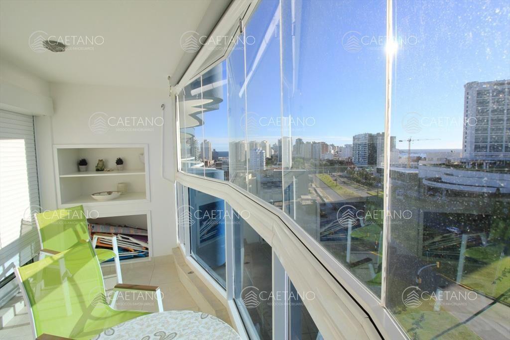Apartamento con servicios en venta y alquiler en