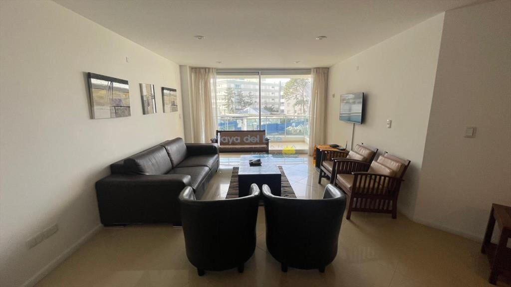 Apartamento en zona Brava