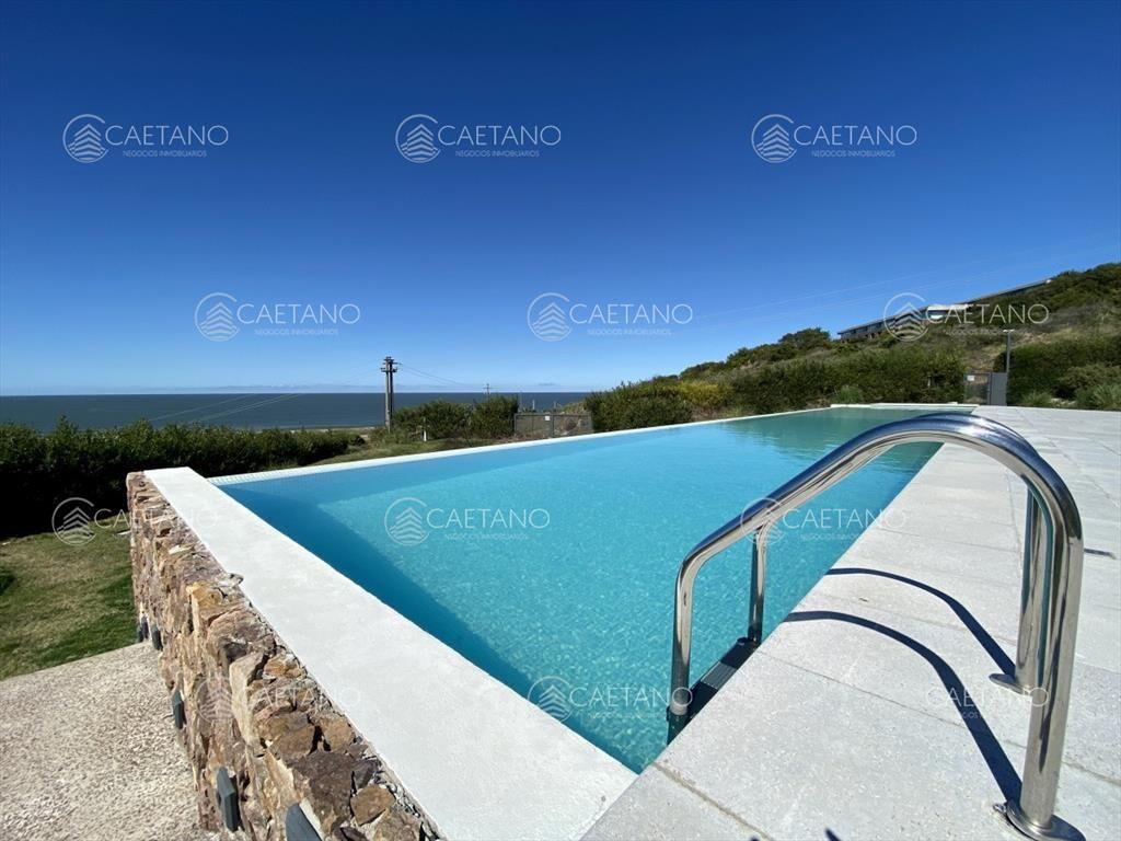 Apartamento en Venta en Punta Ballena