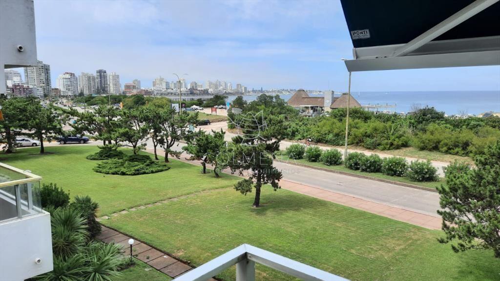 Apartamento en primera linea al mar - Reciclado