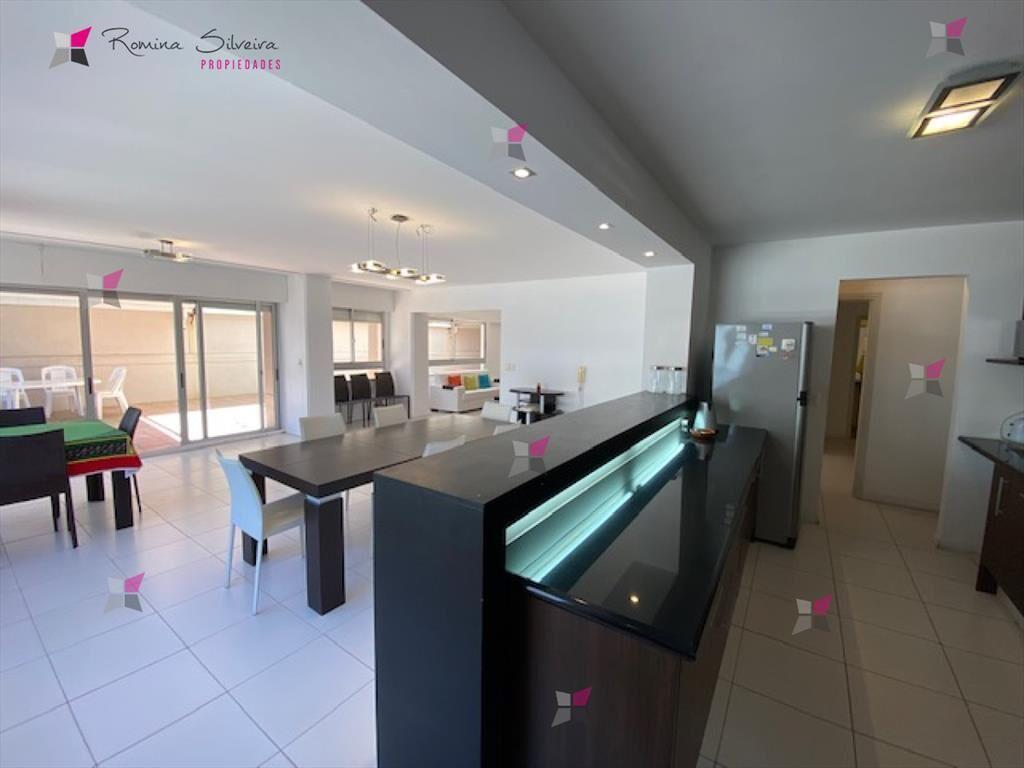 Apartameto en plena peninsula de 3 domitorios 3
