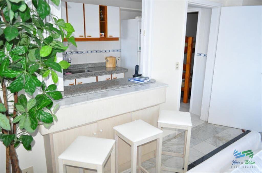 En venta apartamento 3 dormitorios y 3 baños en