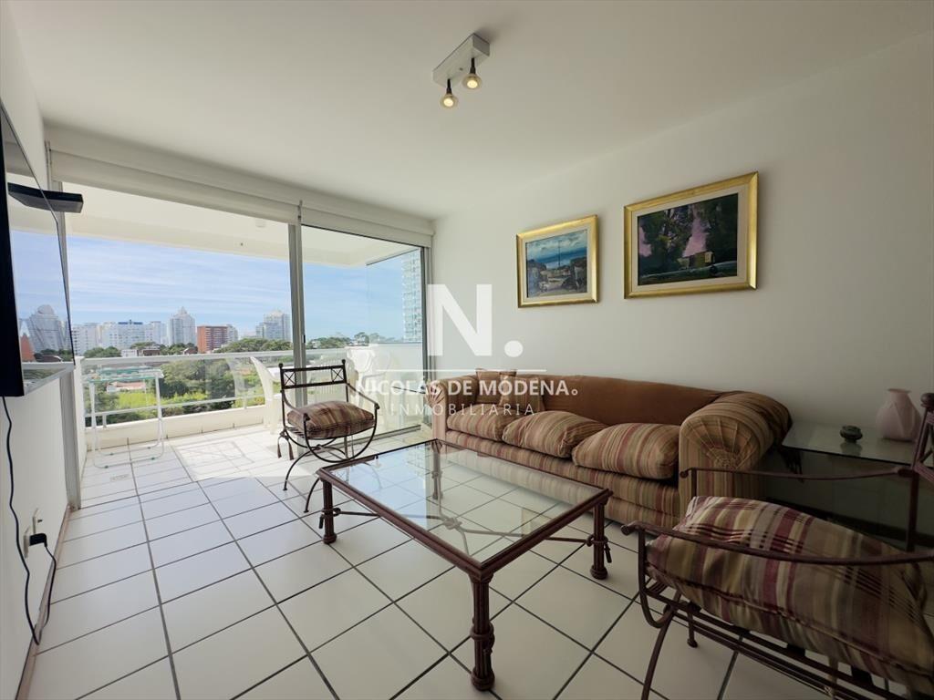 Apto en venta, Excelente ubicacion, 2 dormitorios, Punta de