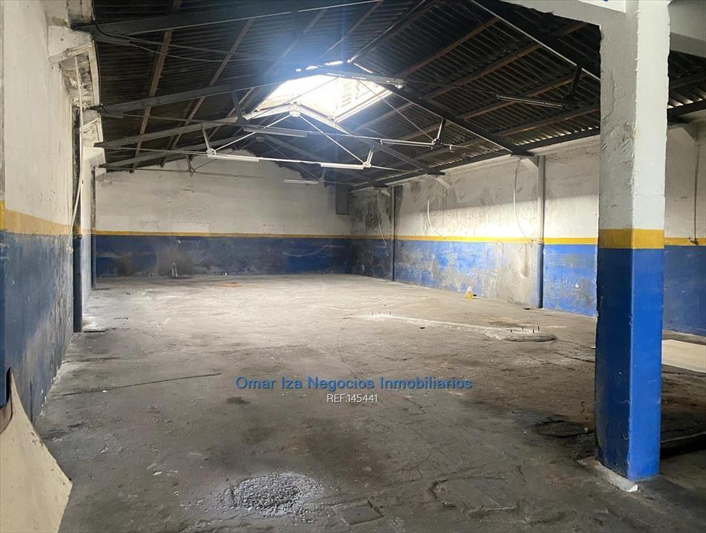 Venta con renta local industrial galpon deposito