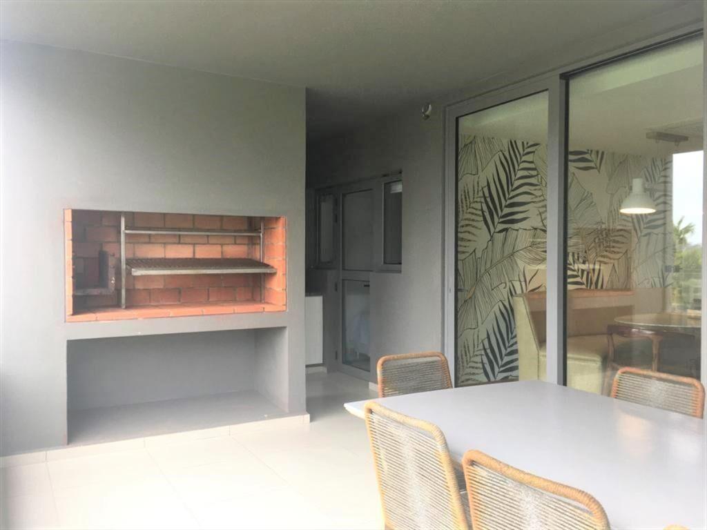 VENTA APARTAMENTO 3 DORMITORIOS EDIFICIO TIBURON