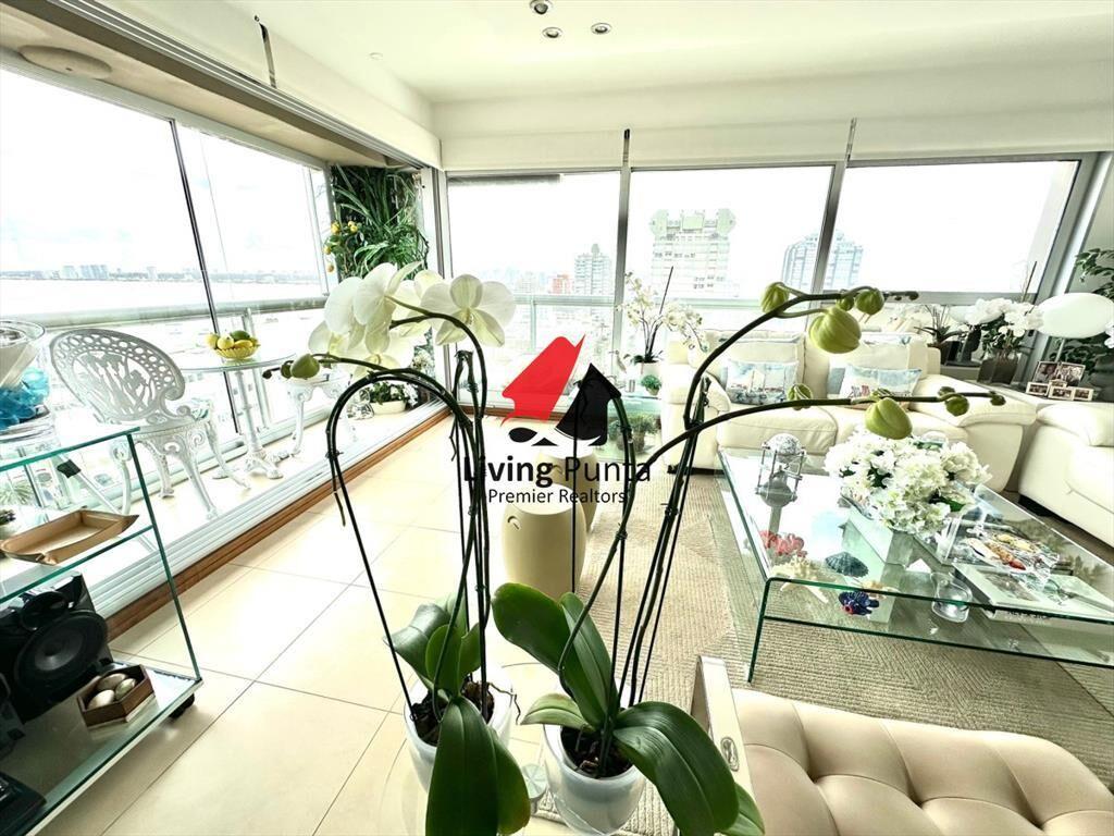 apartamento con vista al puerto