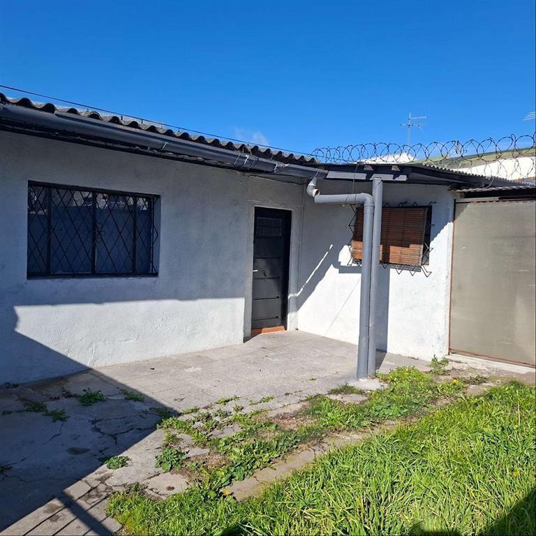 ALQUILER CASA 1 DORMITORIO COCHERA PATIO VERDE MALVIN NORTE