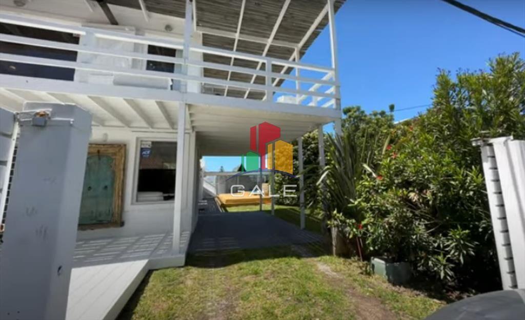 Hermosa casa a pasos del mar