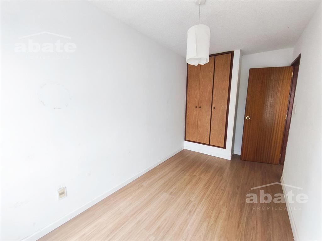 Alquiler Apartamento 2 dormitorios y Garage en Parque Rodó.