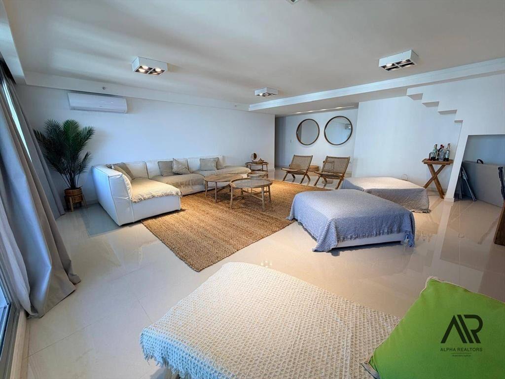 Penthouse en venta 5 dorm 5 baños c/ cochera