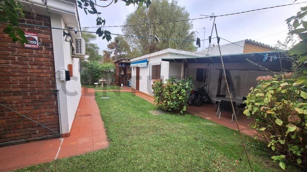 Venta La Floresta a 4 del mar Financia Casa+Apto independ...