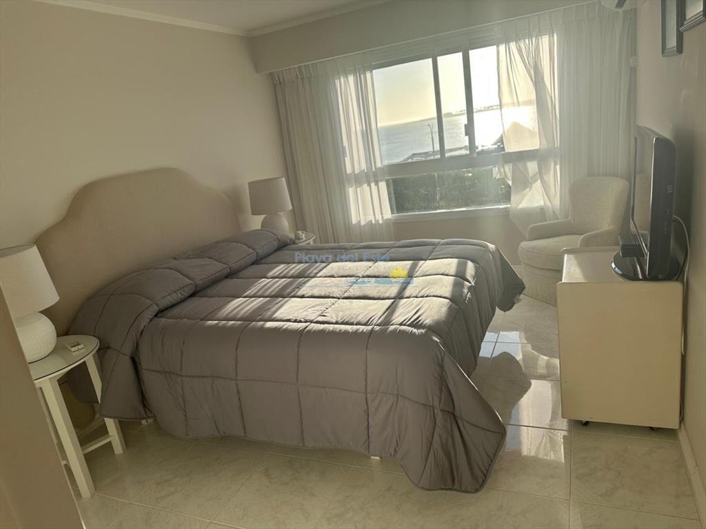 Apartamento en Alquiler temporal de 3 dormitorios