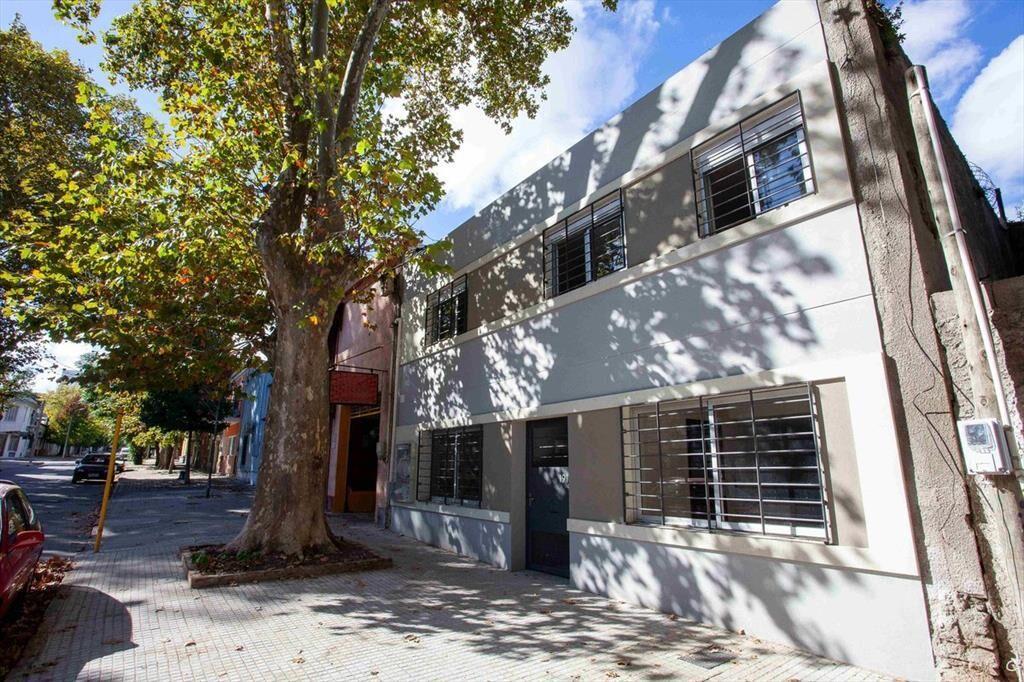 VENTA DUPLEX 2 DORM PATIO CON RENTA TRES CRUCES