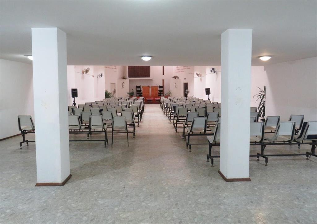 Venta importante local 500 m2 Centro