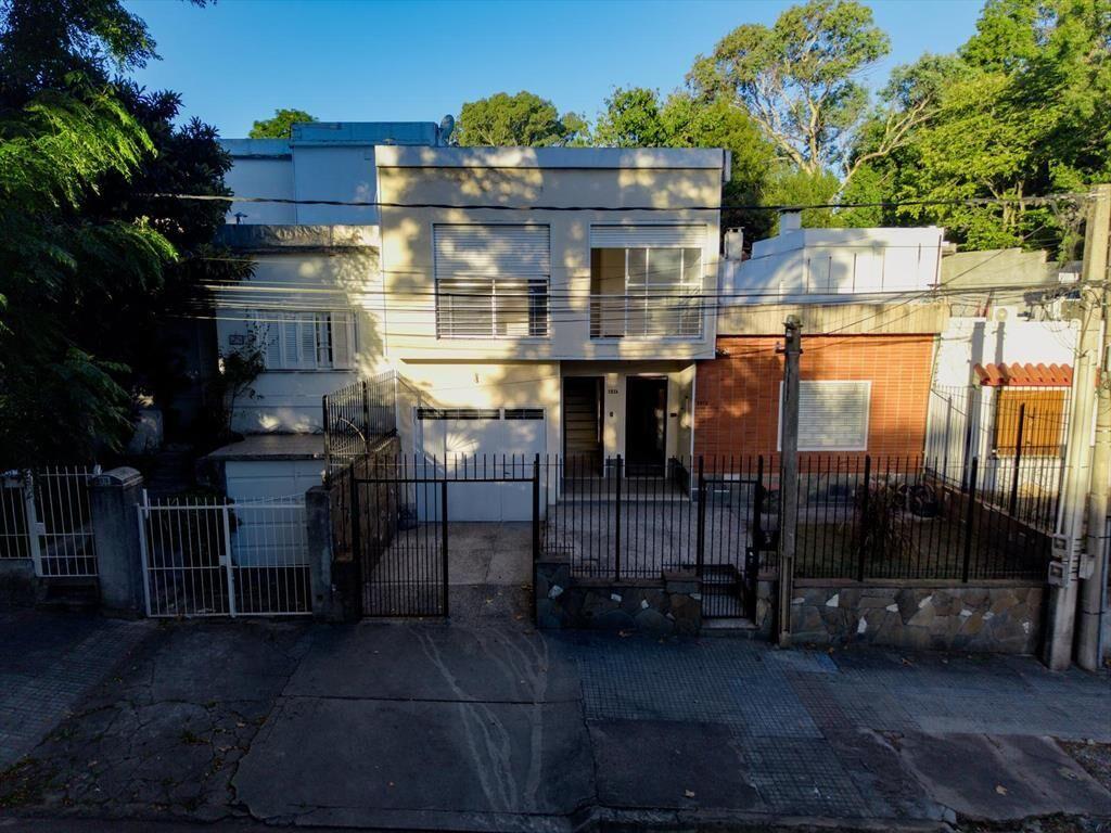 Venta Apartamento con patio con parrillero 2 dormitorios y