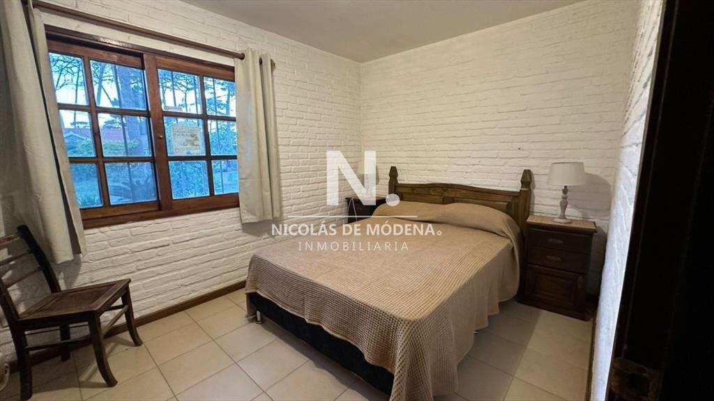 En venta casa en San Rafael, de 4 dormitorios mas dep, con