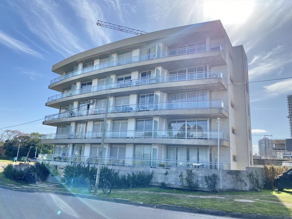 VENTA APARTAMENTO 2 DORMITORIOS EDIFICIO LA LOMA