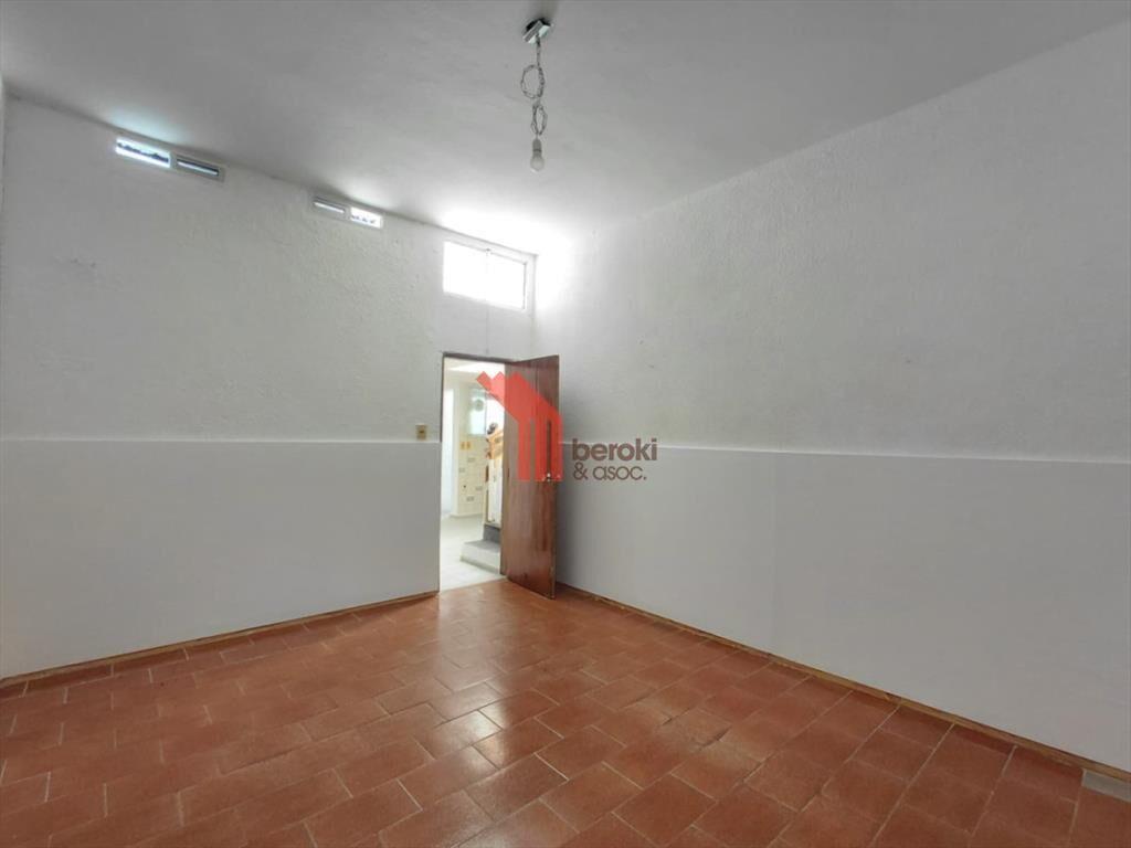 Alquiler de apartamento PB, 1 dormitorio y medio, Jacinto V