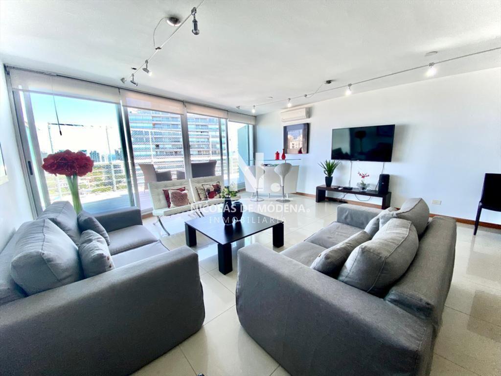 Apartamento en venta Punta del este. Torre