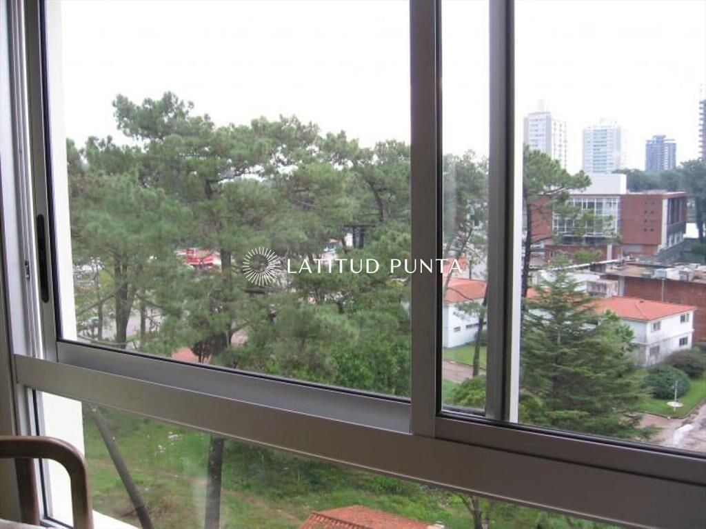 Apartamento en Roosevelt, 1 dormitorio