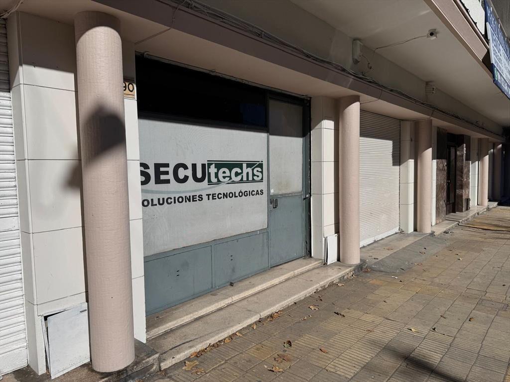 Venta local comercial en Tres Cruces - Rentabilidad anual 7