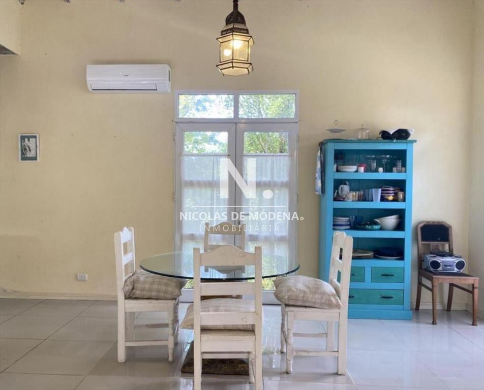 venta de casa 4 dormitorios en Montoya a 300 del