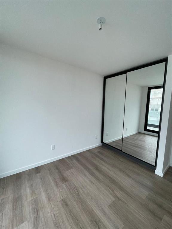 Venta Apartamento amplio 2 dormitorio, 2 baños y balcón con