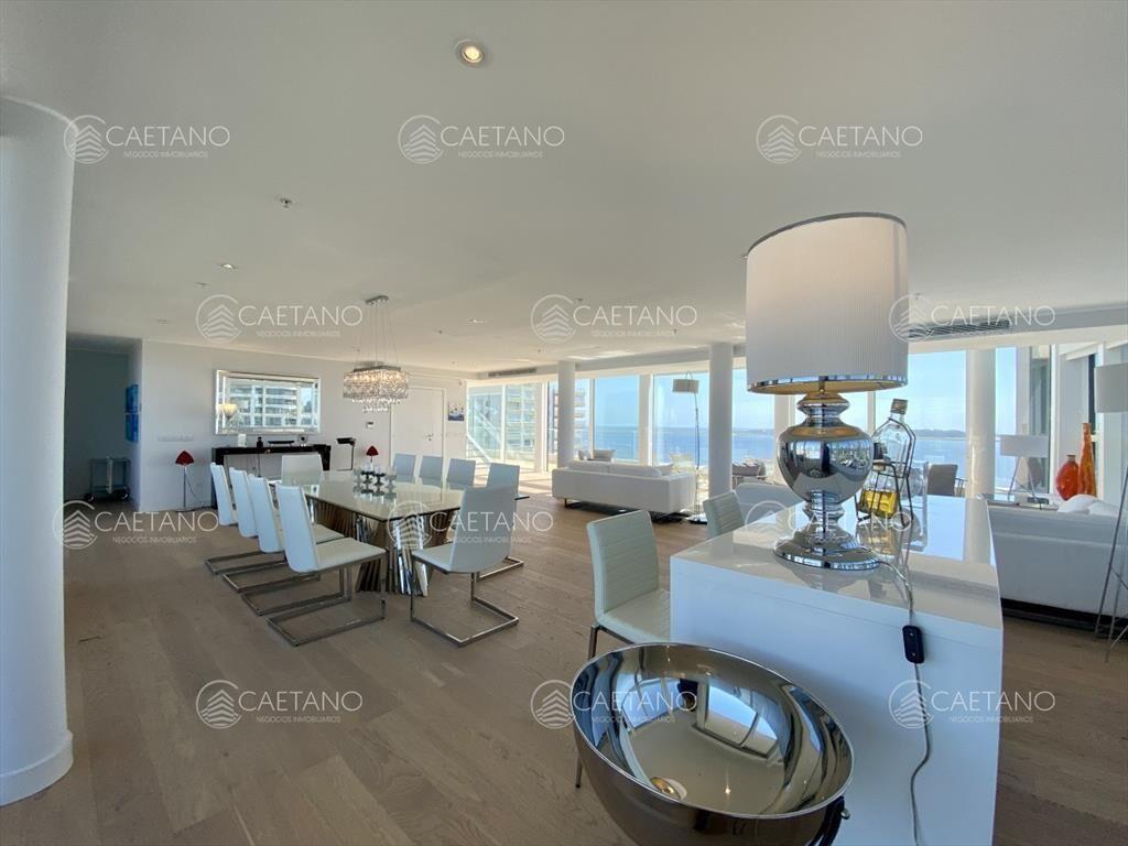 Penthouse Punta del Este con espectacular vista
