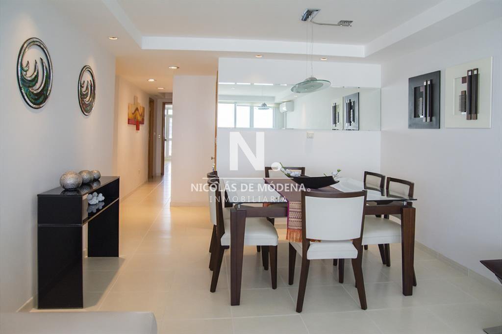 Vende apartamento de 2 dormitorios en suite en Punta del Es