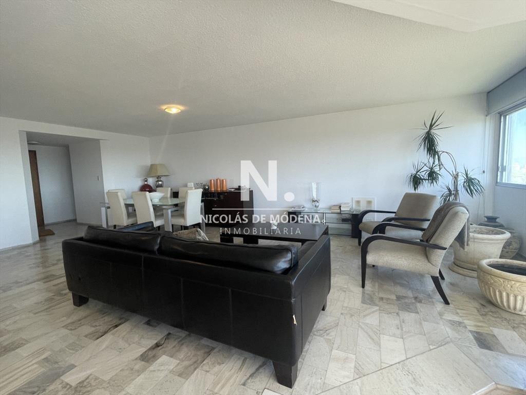 APARTAMENTO DE 3 DORMITORIOS EN VENTA