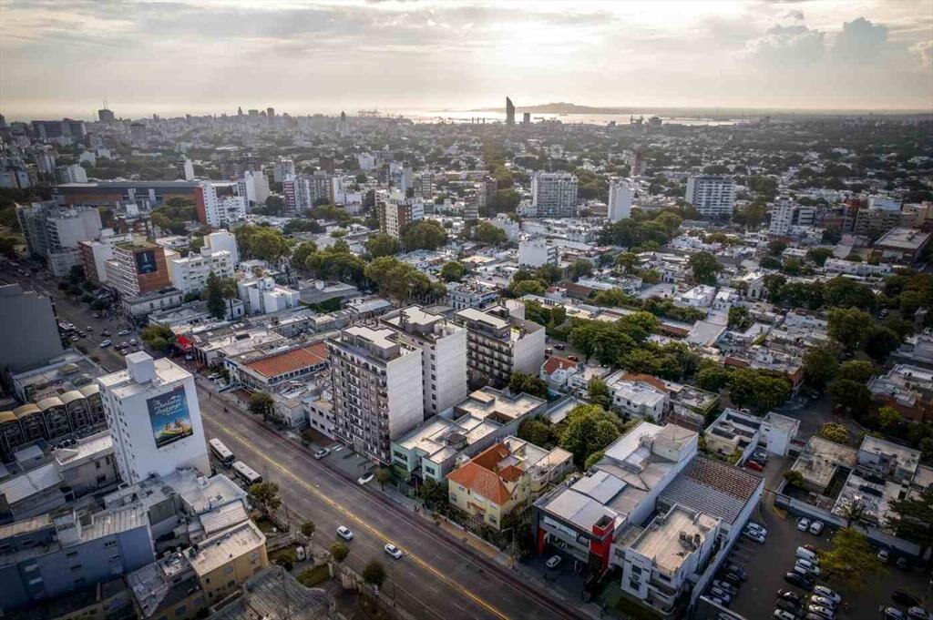 VENTA APTO 1 DORM C/BALCÓN LA BLANQUEADA POZO