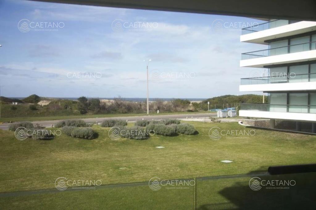 Venta Apartamento 3 dormitorios zona Playa Brava