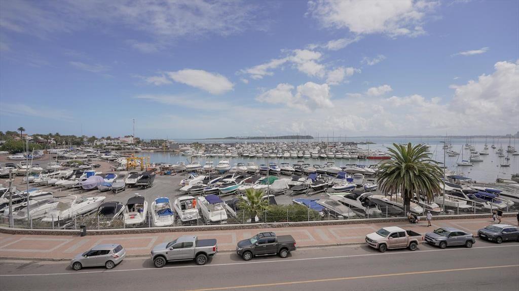 Apartamento en Venta en la Peninsula de Punta del Este