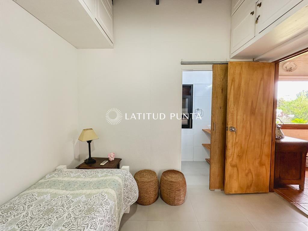 Casa en Jardines de CÃ³rdoba, 3 dormitorios