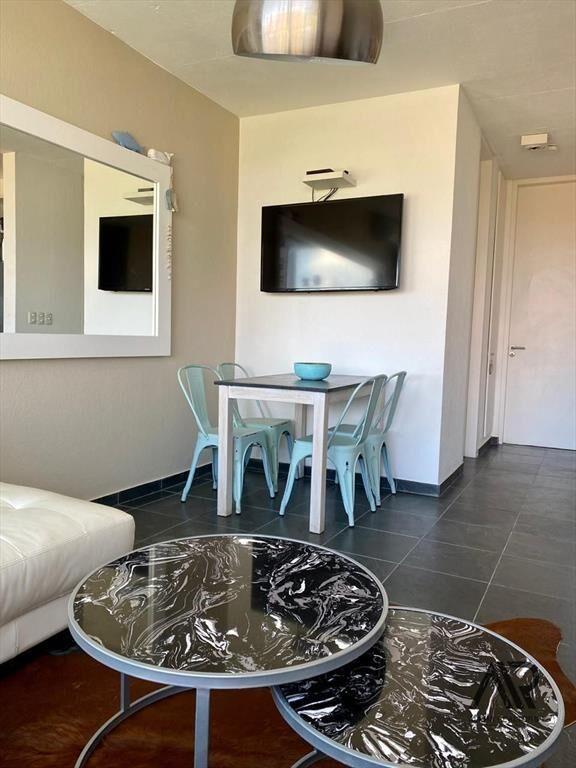 Apartamento en alquiler temporada de 2 dormitorios c/ter...