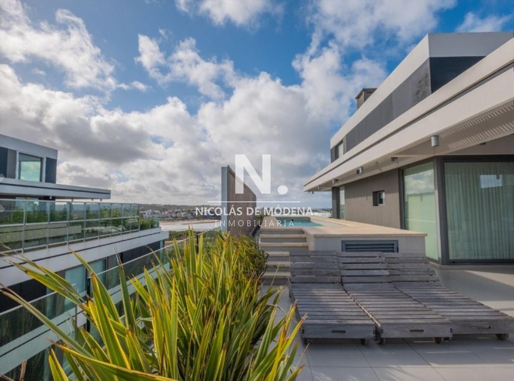 En venta Pent-house en edificio Tiburón Terrazas