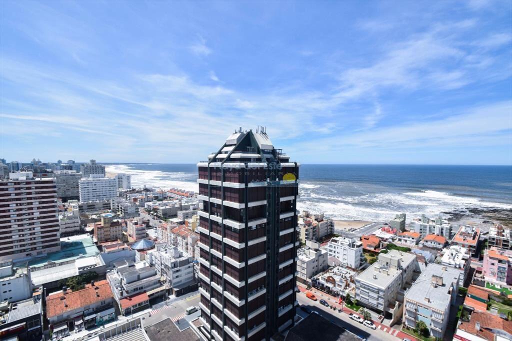 Piso alto con hermosa vista