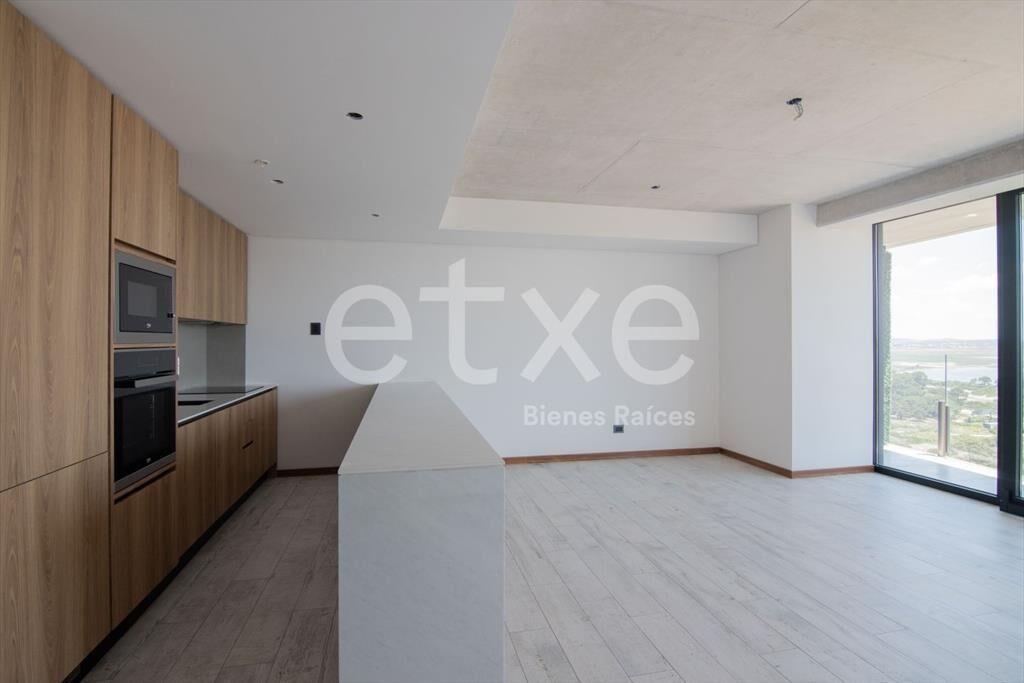 Enorme Apartamento Venta 1 Dormitorio Surfside Punta del ...