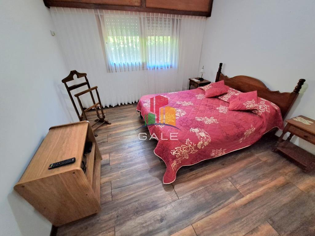 Gran casa de 4 Dormitorios en Aidy Grill, Punta