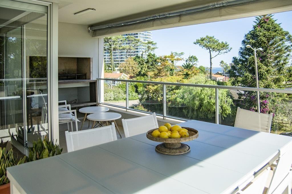 Penthouse en venta en edificio Monet en Playa del