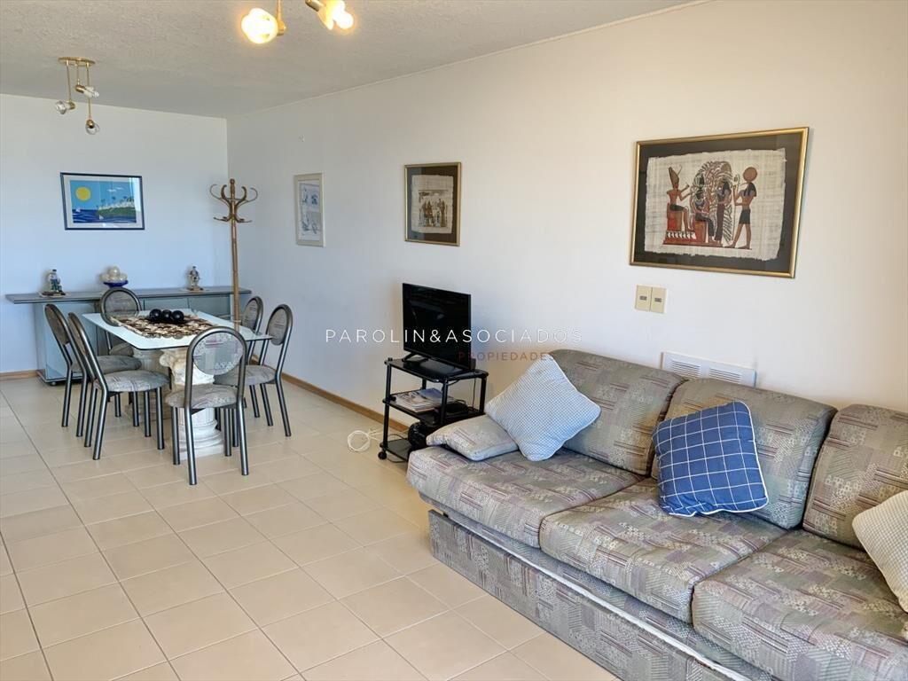 Apartamento en venta frente al mar en Alborada, Punta del E