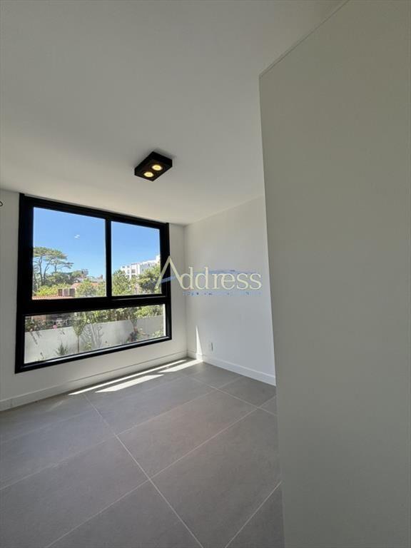 VENTA apartamento moderno1 dorm y medio