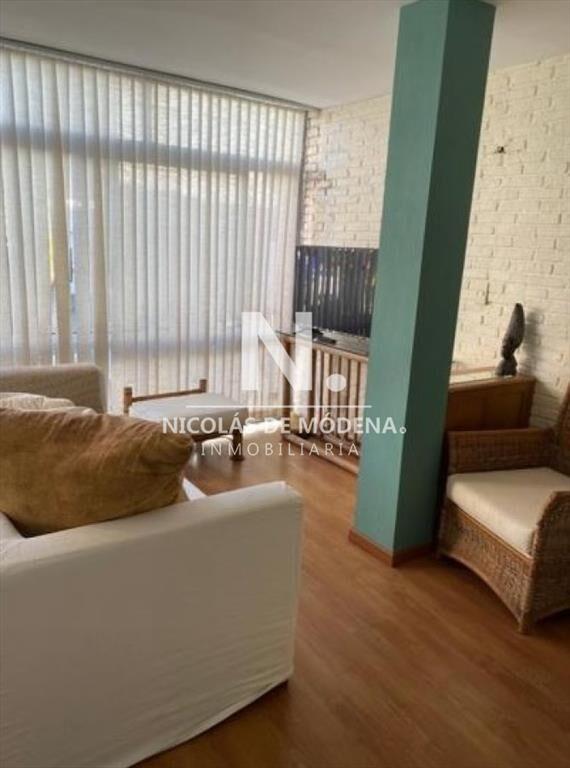 Departamento de 3 dormitorios en venta en pleno -