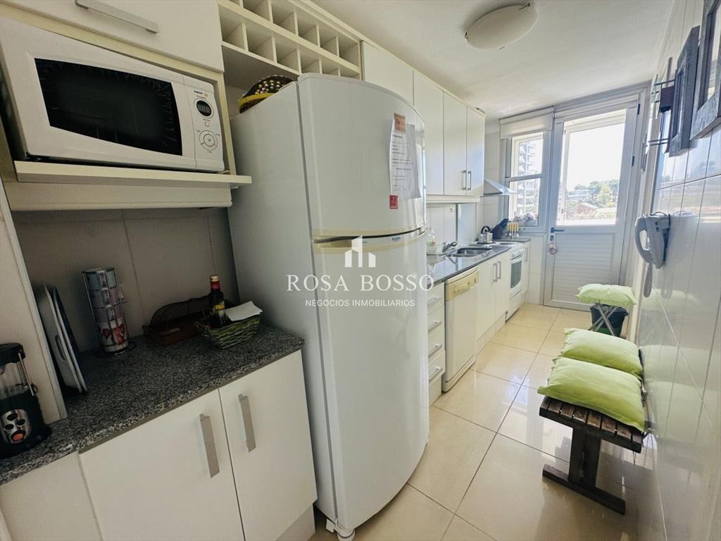 Alquiler de apartamento de 3 dormitorios + en en
