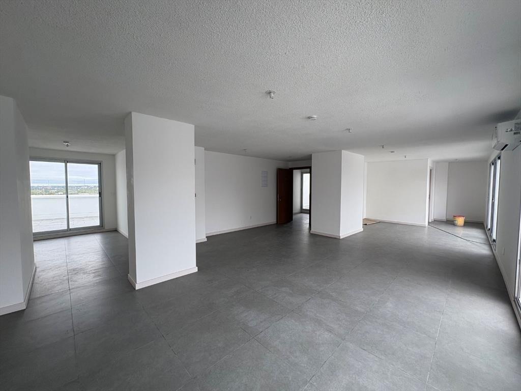 Venta apto 2 dormitorios Tres Cruces Ley VIS