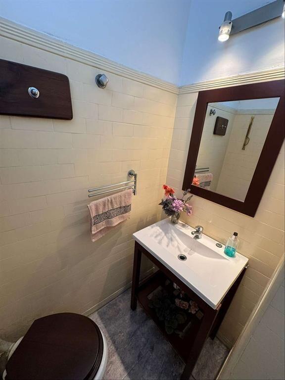 Exclusivo Apartamento Clásico en Av. 18 de Julio: Luminosid