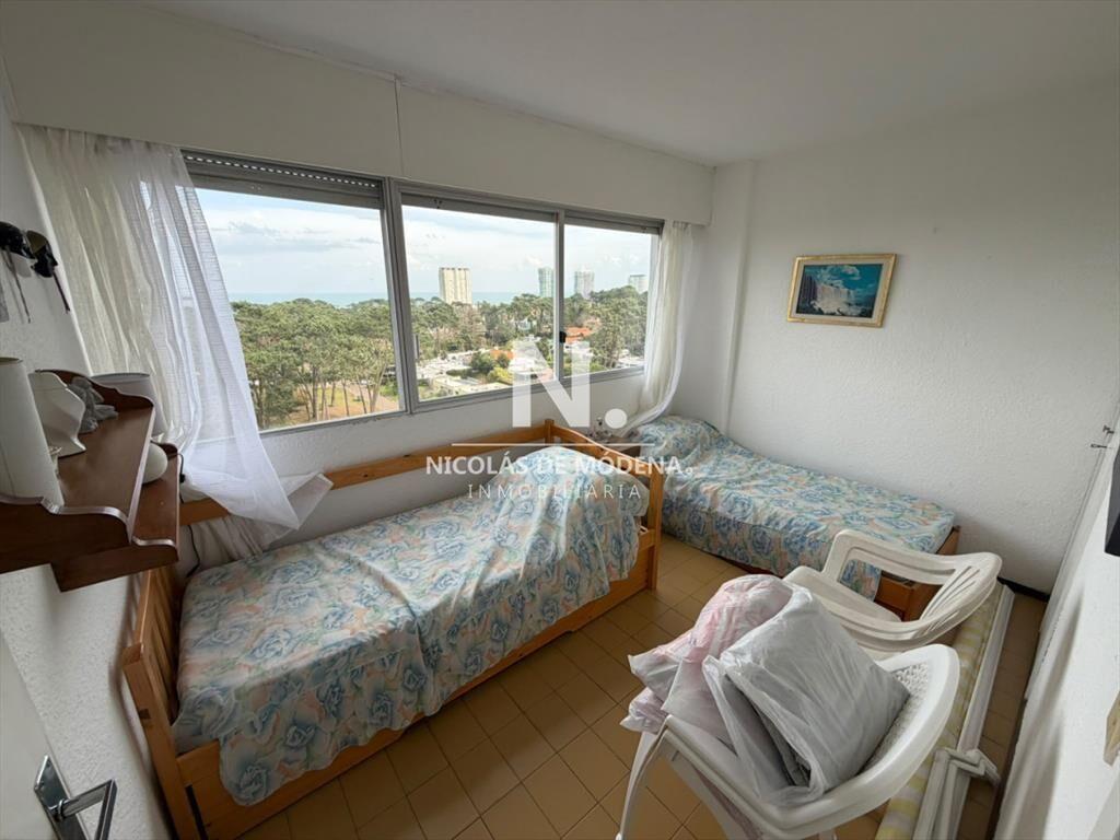 Apartamento en Roosevelt, 2 dormitorios con en