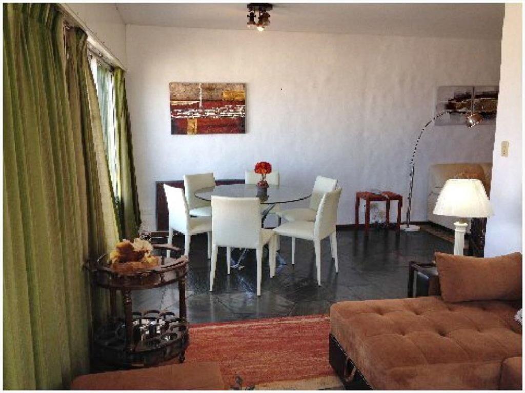 Apartamento en Peninsula, 2 dormitorios *