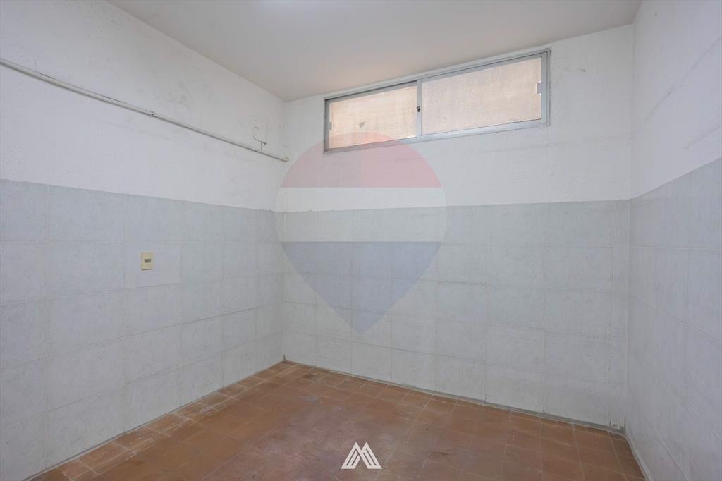 VENTA LOCAL COMERCIAL EN GALERIA CORDON
