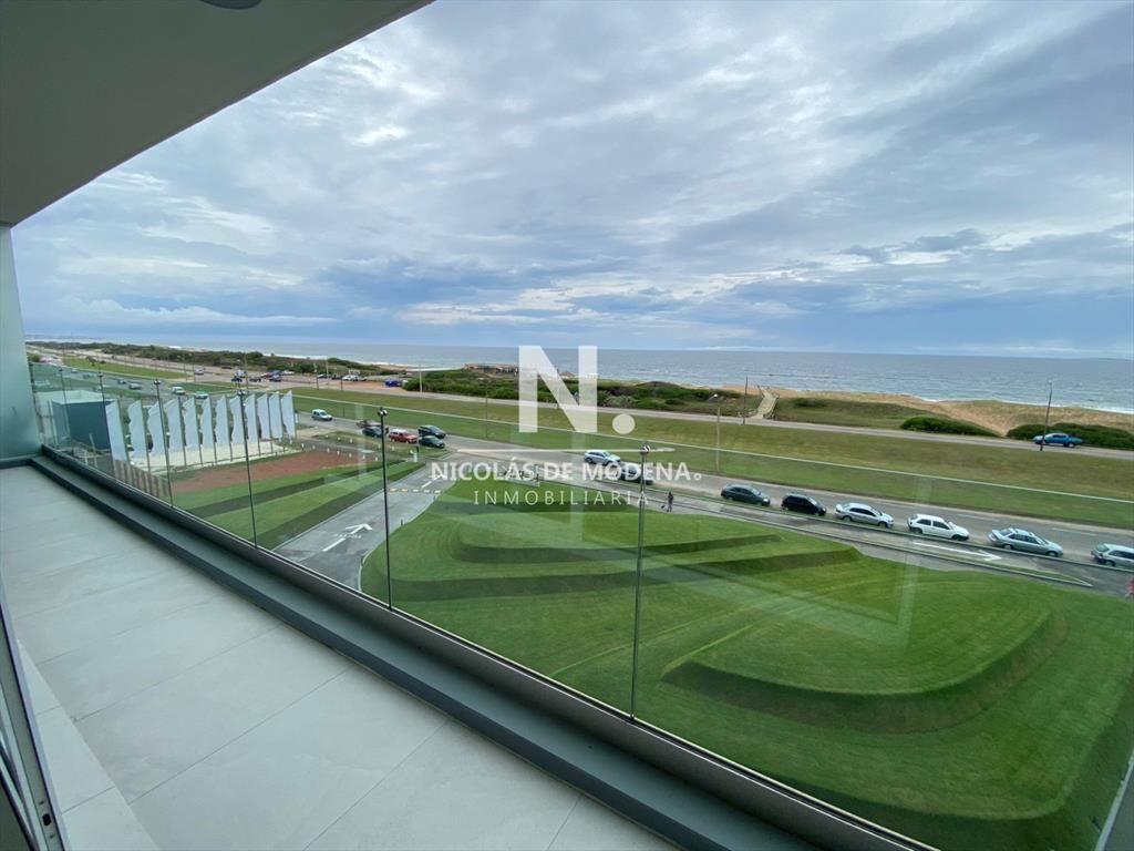 Apartamento en Punta del Este, Brava